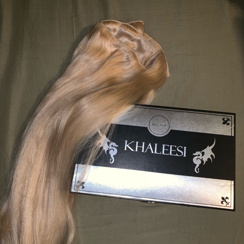 Bellami Khaleesi 20 inch Beach Blonde extensions